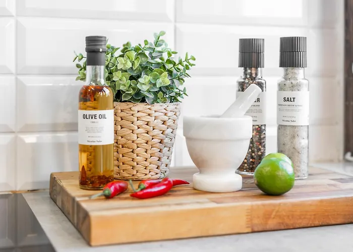 Away From Apartamento *